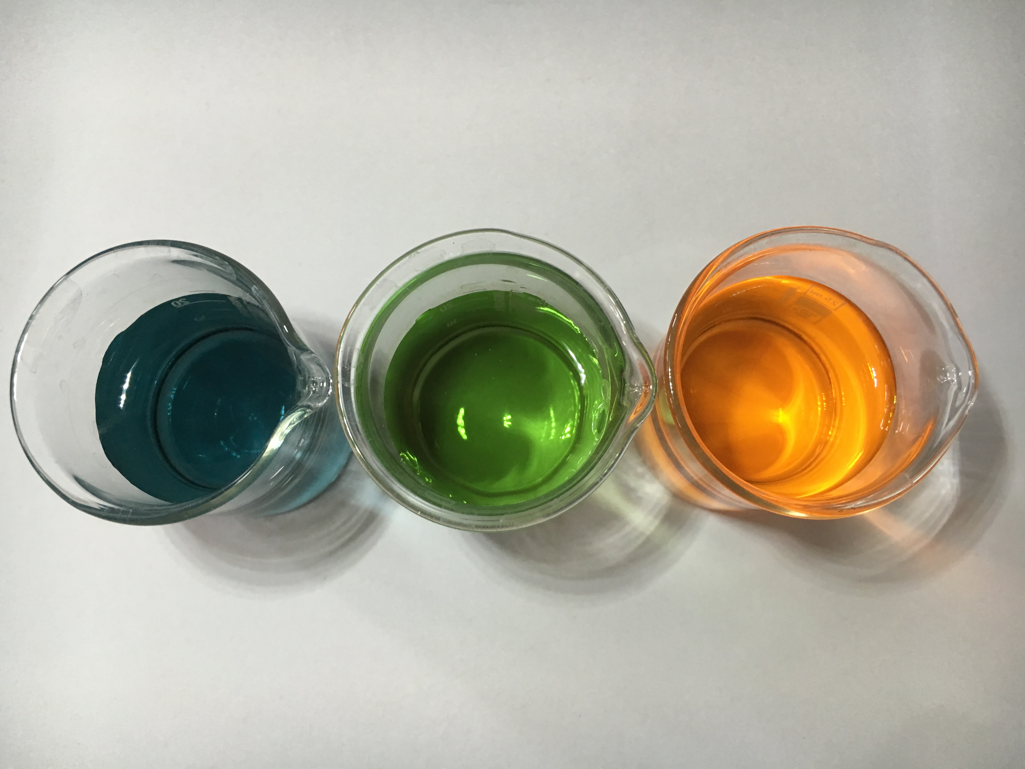 Farbe ist eine Stoffeigenschaft. Foto v. C. Behnke u. T. Walter